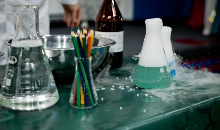 Заставим предметы исчезнуть!
