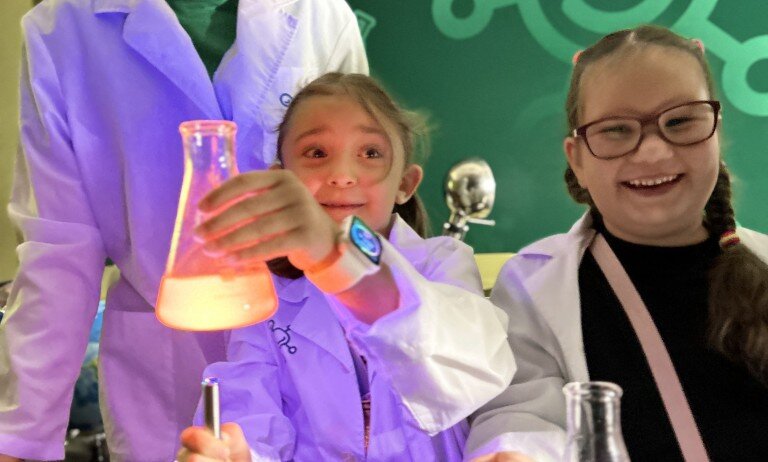 Сияющая вода
